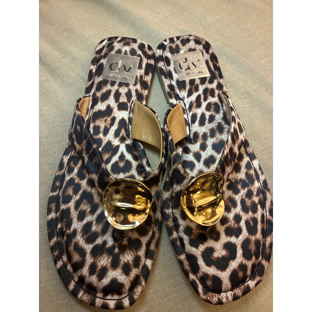 DV Dolce Vita Jimmey Leopard Print Gold Medallion Thong Sandals Womens 6.5